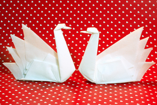 Origamisan › Video Origami › Napkin Folding Swan